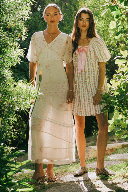 Nicole Floral Maxi Dress